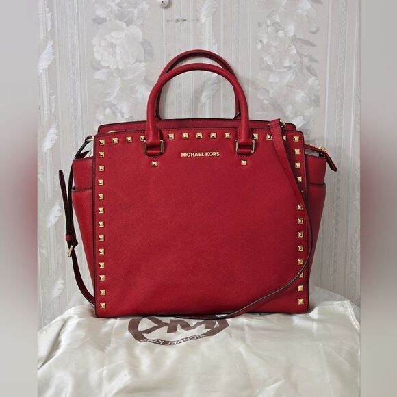 Michael Kors Large Selma Studsed Bag NWOT Red Color - Picture 3 of 7